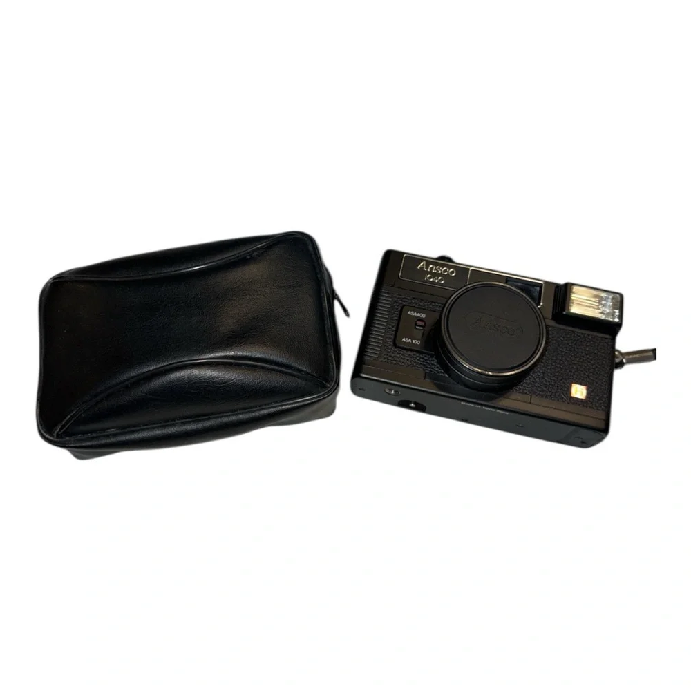 Black Film Ansco 1040 Camera with Case